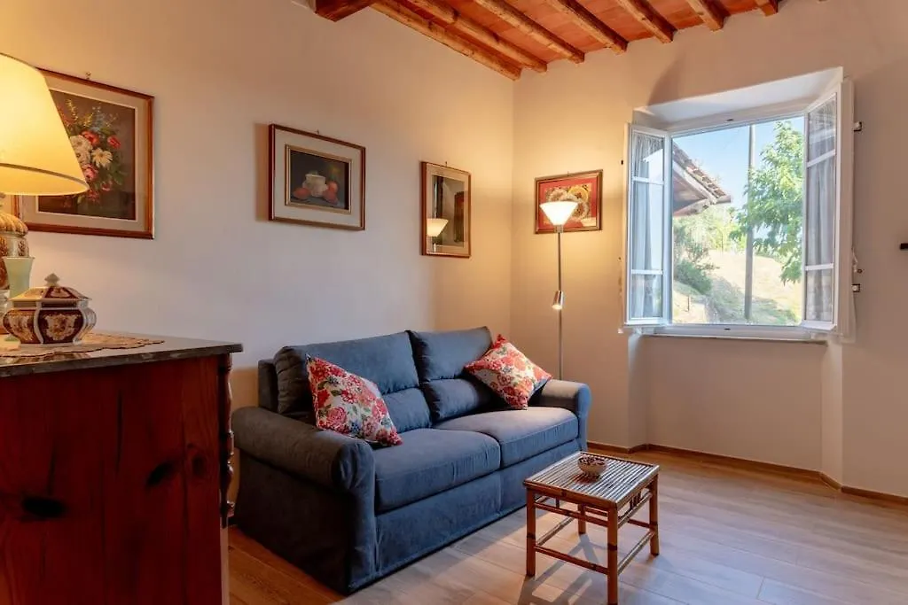 Semesterbostad Casa Vacanze Il Montagnolo Lucca