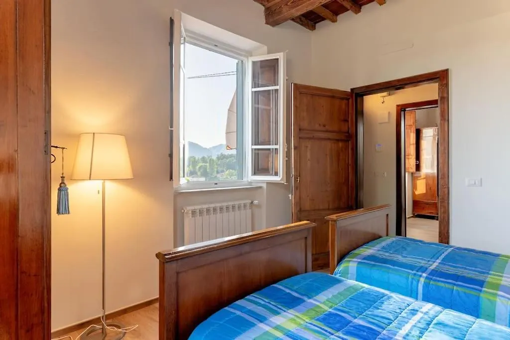 Semesterbostad Casa Vacanze Il Montagnolo Lucca